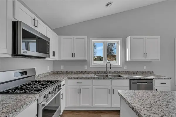 24377 18th AVE, Saint Augusta, MN 56301