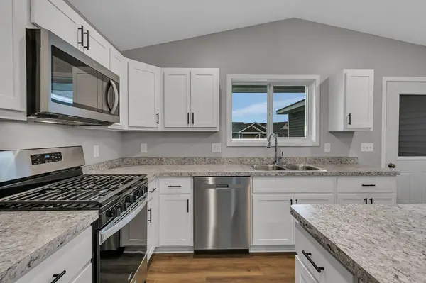 24317 19th AVE, Saint Augusta, MN 56301