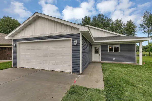 24317 19th AVE, Saint Augusta, MN 56301