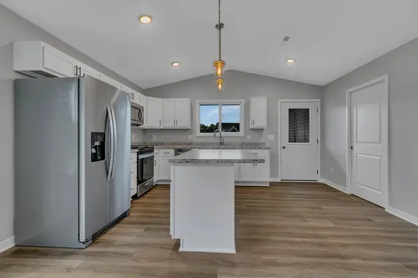 24317 19th AVE, Saint Augusta, MN 56301