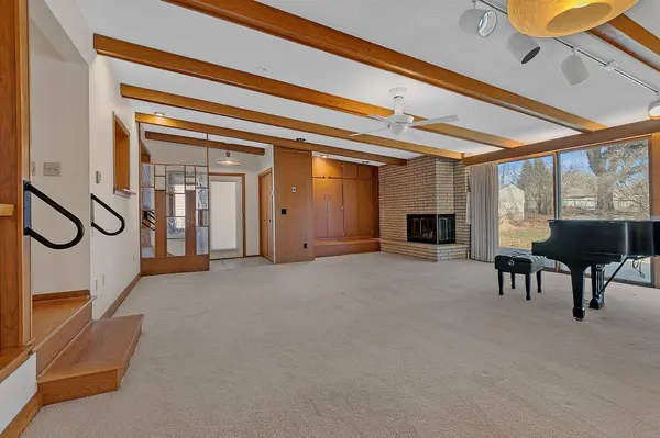 207 6th ST NW, Buffalo, MN 55313