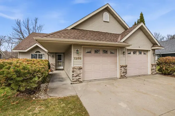1260 Cypress DR W, Annandale, MN 55302
