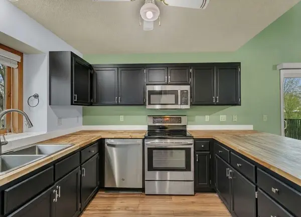 3215 Lake View LN, Big Lake, MN 55309