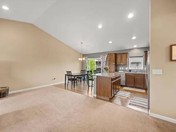 1335 Waters WAY, Watertown, MN 55388