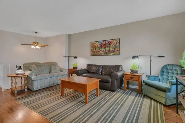 4454 Churchill ST, Shoreview, MN 55126