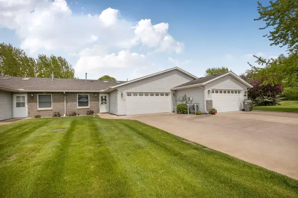 1355 Rum River CT #6, Milaca, MN 56353