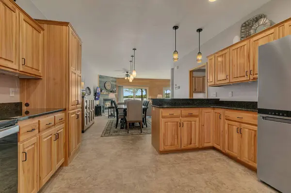 11448 Leisure LN, Brainerd, MN 56401