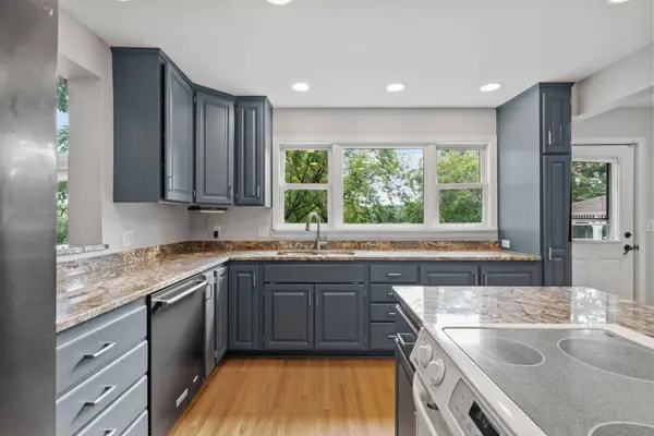 223 E River Pkwy, Champlin, MN 55316
