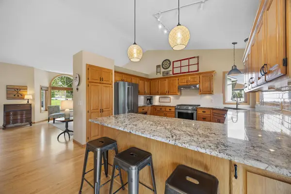 22002 Elm Pkwy, Rogers, MN 55374