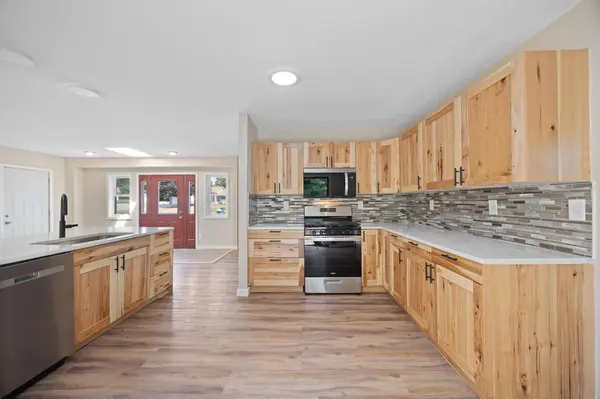 7101 Willow RD, Maple Grove, MN 55369