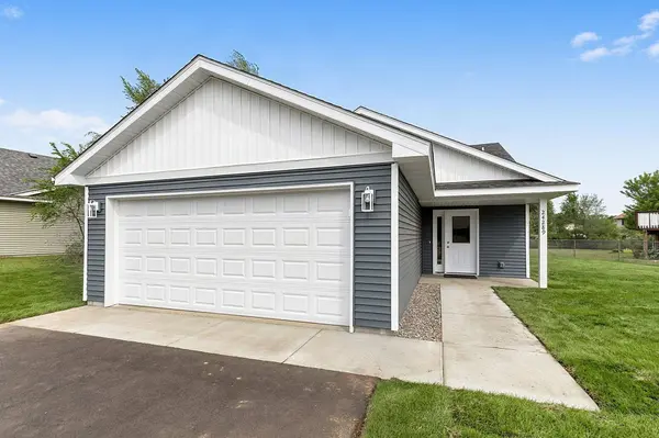24289 Forest View CIR