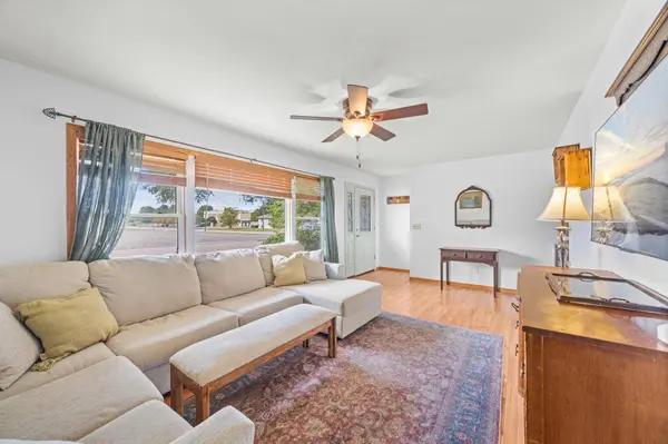 204 Cedar ST S, Lester Prairie, MN 55354