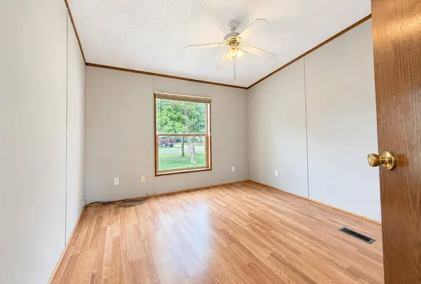9127 MN-25 ##121, Monticello, MN 55362