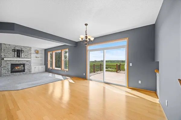 13827 Savanna DR, Rogers, MN 55374
