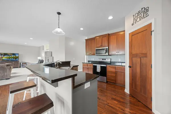 17224 64th PL N, Maple Grove, MN 55311
