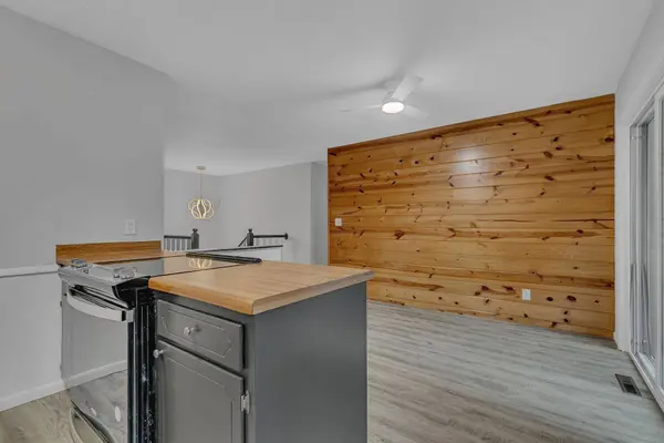 715 8th ST NW, Buffalo, MN 55313