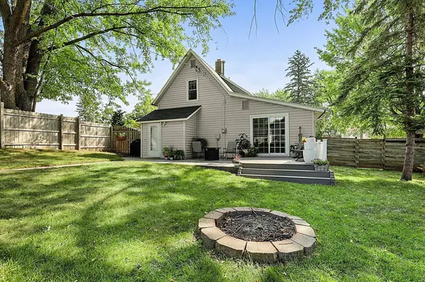 250 3rd AVE NW