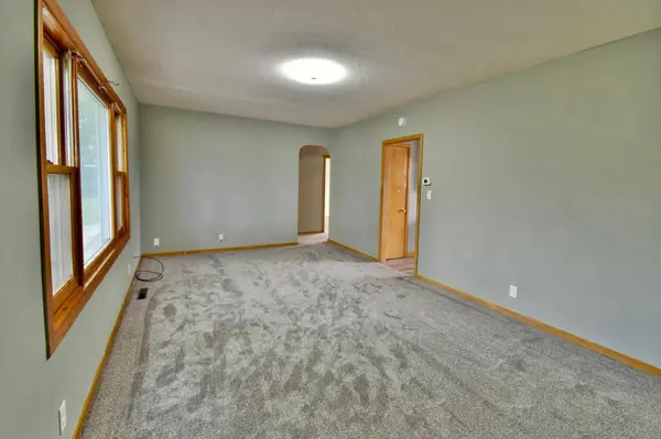 500 Atlantic AVE, Kandiyohi, MN 56251