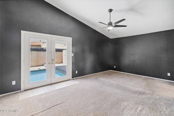 2150 S LAS PALMAS --, Mesa, AZ 85202