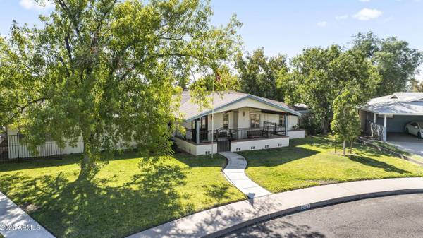 2047 W CAMBRIDGE Avenue, Phoenix, AZ 85009