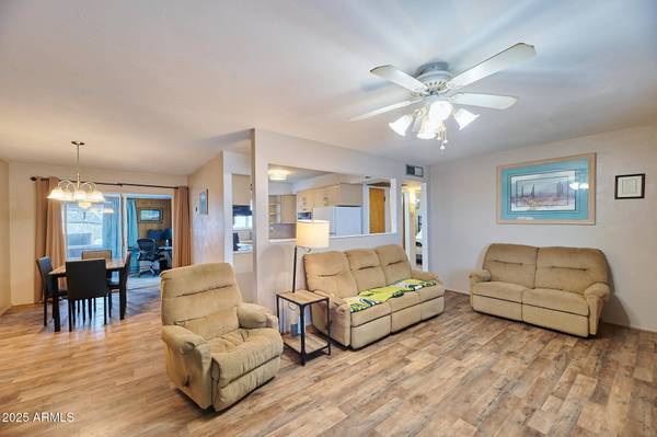 5410 E UNIVERSITY Drive, Mesa, AZ 85205