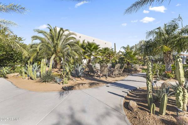 813 N 110TH Street, Mesa, AZ 85207