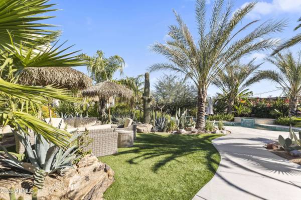 813 N 110TH Street, Mesa, AZ 85207