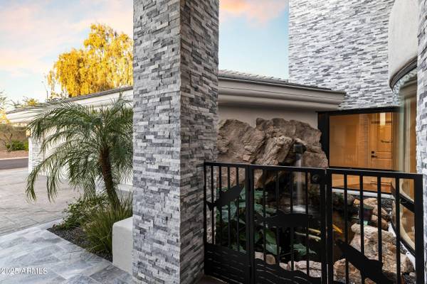 7475 E GAINEY RANCH Road #7, Scottsdale, AZ 85258