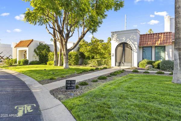 7161 E MCDONALD Drive, Paradise Valley, AZ 85253