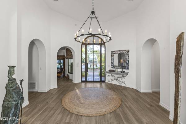 5532 E SANNA Street, Paradise Valley, AZ 85253