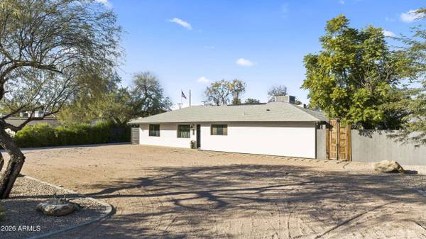 7224 E JENAN Drive, Scottsdale, AZ 85260