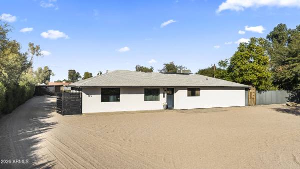 7224 E JENAN Drive, Scottsdale, AZ 85260