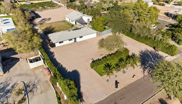 7224 E JENAN Drive, Scottsdale, AZ 85260