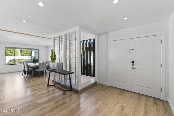 6834 N 72ND Place, Scottsdale, AZ 85250