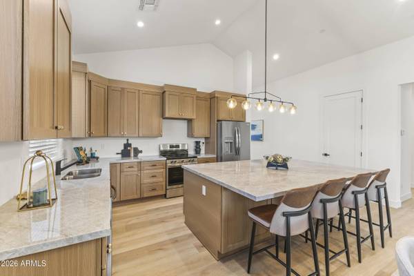 826 W 12TH Street, Tempe, AZ 85281