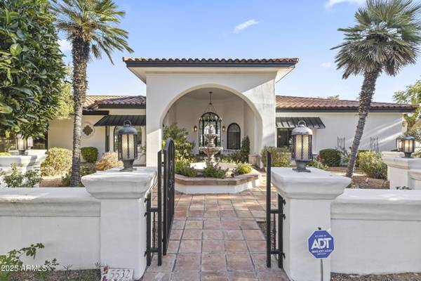 5532 E SANNA Street, Paradise Valley, AZ 85253