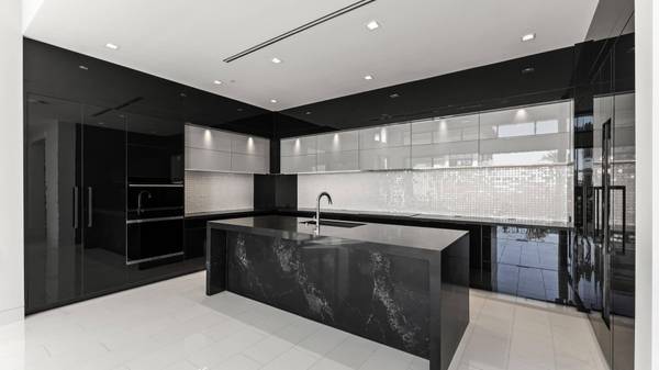 6587 N Palmeraie Boulevard #Unit 2003, Paradise Valley, AZ 85253
