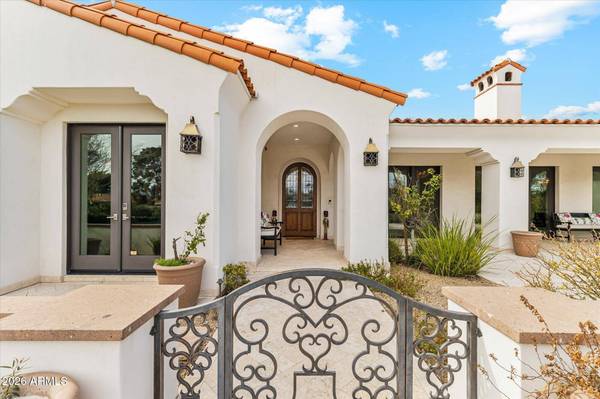 5840 N 70TH Place, Paradise Valley, AZ 85253