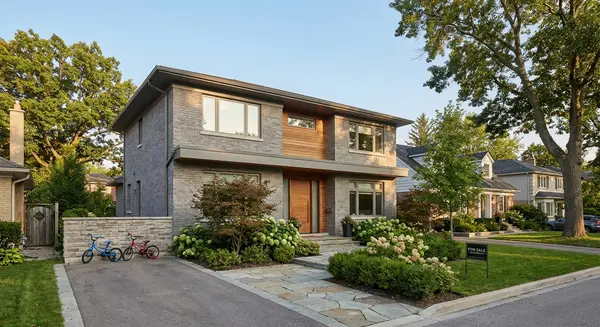 Best Neighbourhoods in Oakville for Families (2026) | The Furtado Group