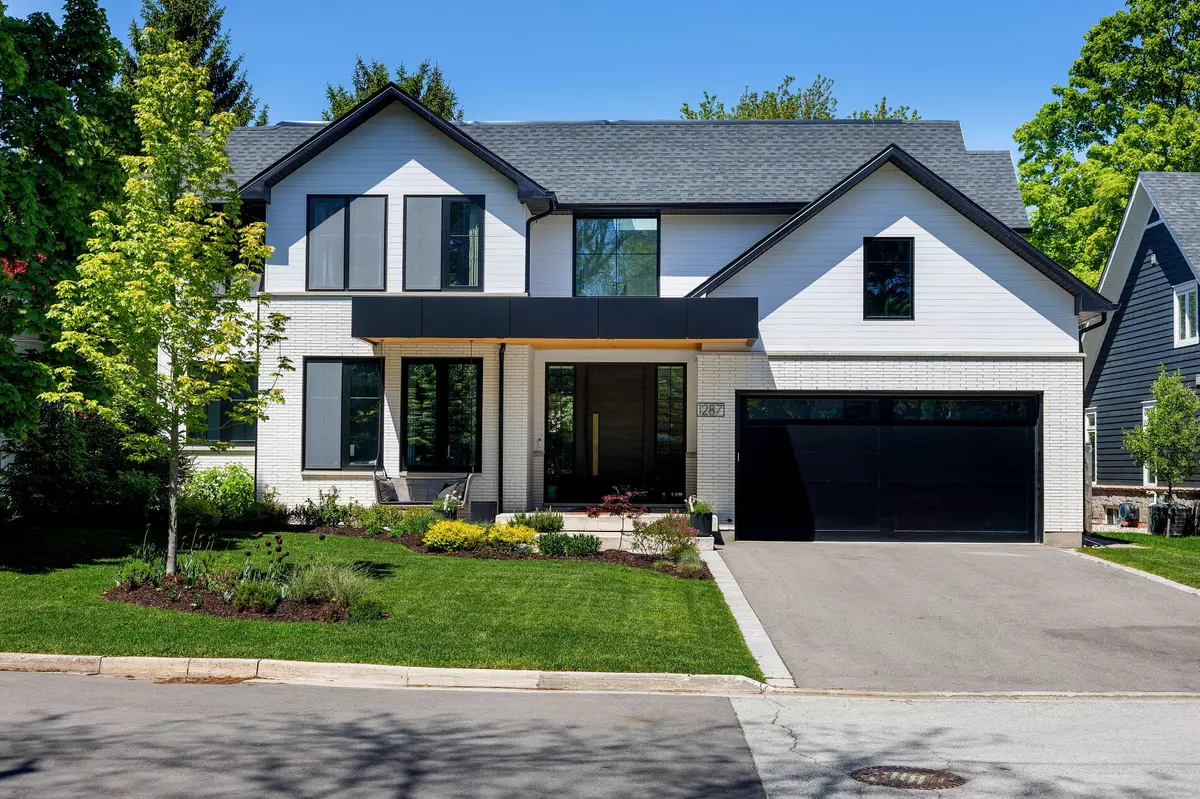 Oakville, ON L6H 2C6,1287 Hillview Cres