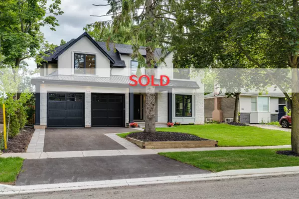 584 Wildwood Dr, Oakville, ON L6K 1V3