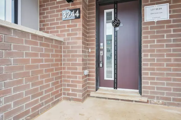 Oakville, ON L6H,3244 6th Line