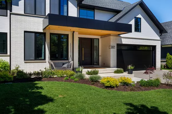 Oakville, ON L6H 2C6,1287 Hillview Cres