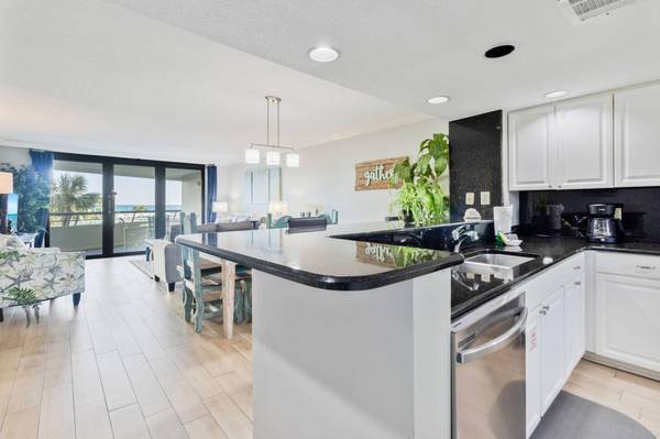 291 Scenic Gulf DR #UNIT 208, Miramar Beach, FL 32550