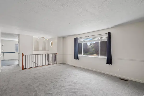 846 S 1425 W, Clearfield, UT 84015