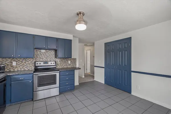 846 S 1425 W, Clearfield, UT 84015