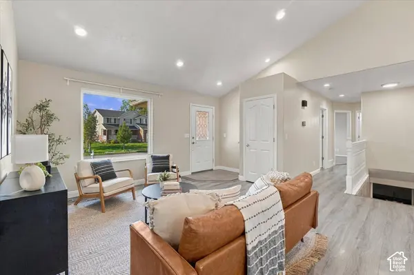 486 W 350 S, Layton, UT 84041