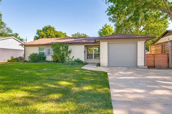 1209 Ridgeway Drive, Richardson, TX 75080