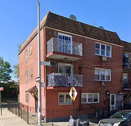 59-38 Xenia ST, Corona, NY 11368