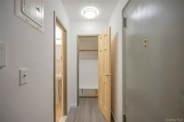 53-37 97 ST, Corona, NY 11368